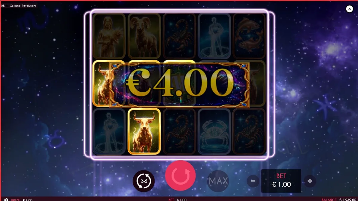 หน้าจอเกมสล็อต Celestial Revolutions ที่มีธีมจักรราศีและวงล้อแห่งโชคชะตา